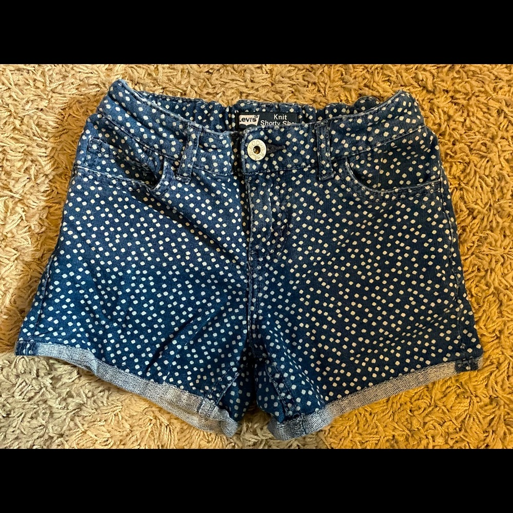 Girls 8 Levi’s Stretch Shorts